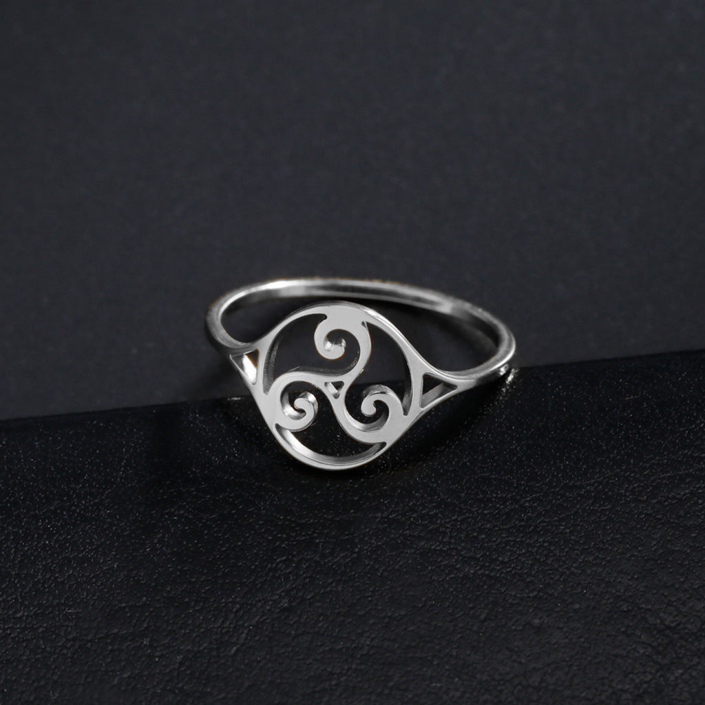1pc Vintage Celtic Trinity Knot Ring - Interlocking Triquetra Symbol Jewelry, Stainless Steel Interlocking Rings for Men & Women, Wedding, Birthday, Everyday - Celtic Jewelry Gift For Him/her, Celtic Jewelry, Bohemian Style, Durable Jewelry