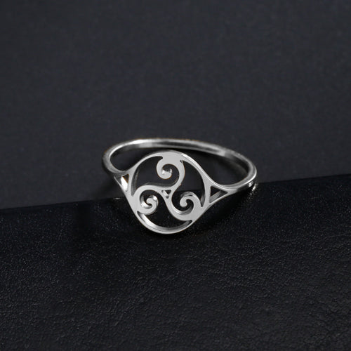 1pc Vintage Celtic Trinity Knot Ring - Interlocking Triquetra Symbol Jewelry, Stainless Steel Interlocking Rings for Men & Women, Wedding, Birthday, Everyday - Celtic Jewelry Gift For Him/her, Celtic Jewelry, Bohemian Style, Durable Jewelry
