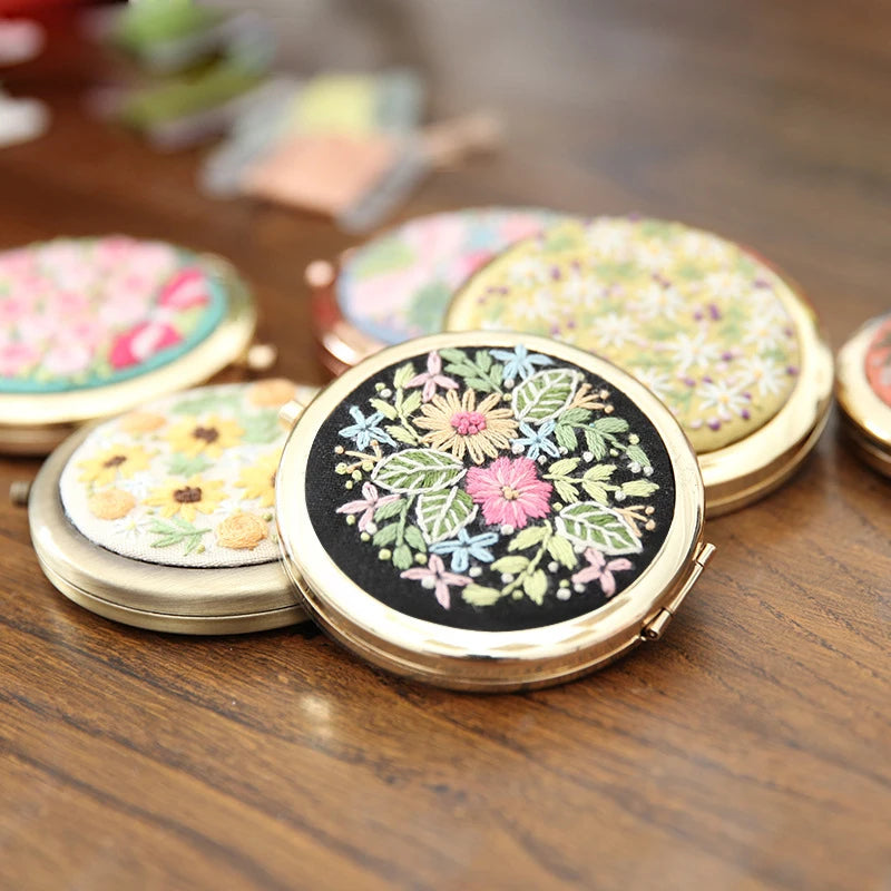 DIY Floral Embroidery Round Makeup Mirror Needlework Cross Stitch Kit Mini Mirror Double-Sided Mirror Material with 9.5cm hoop