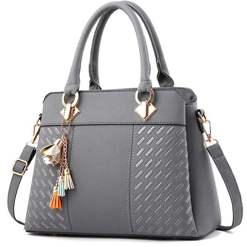 Designer Luxury Handbag Women Crossbody Bag with tassel hanging Large Capacity Female Shoulder Bags Embroidery Tote Sac A Main
