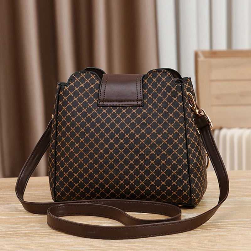Handbag Bag Luxury Designer Bucket Shoulder Crossbody Bag Flip Check Print Large Capacity Single Shoulder Straddle Bag