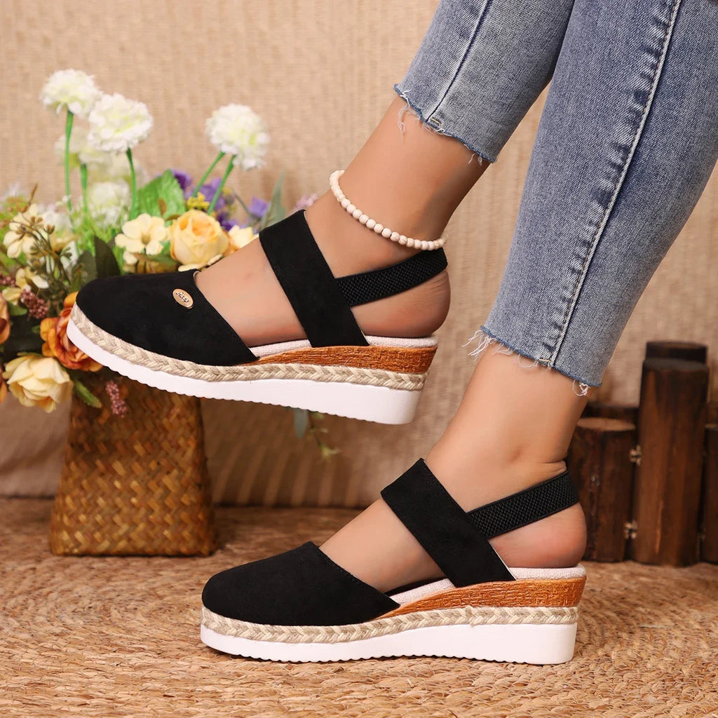 530968795-13