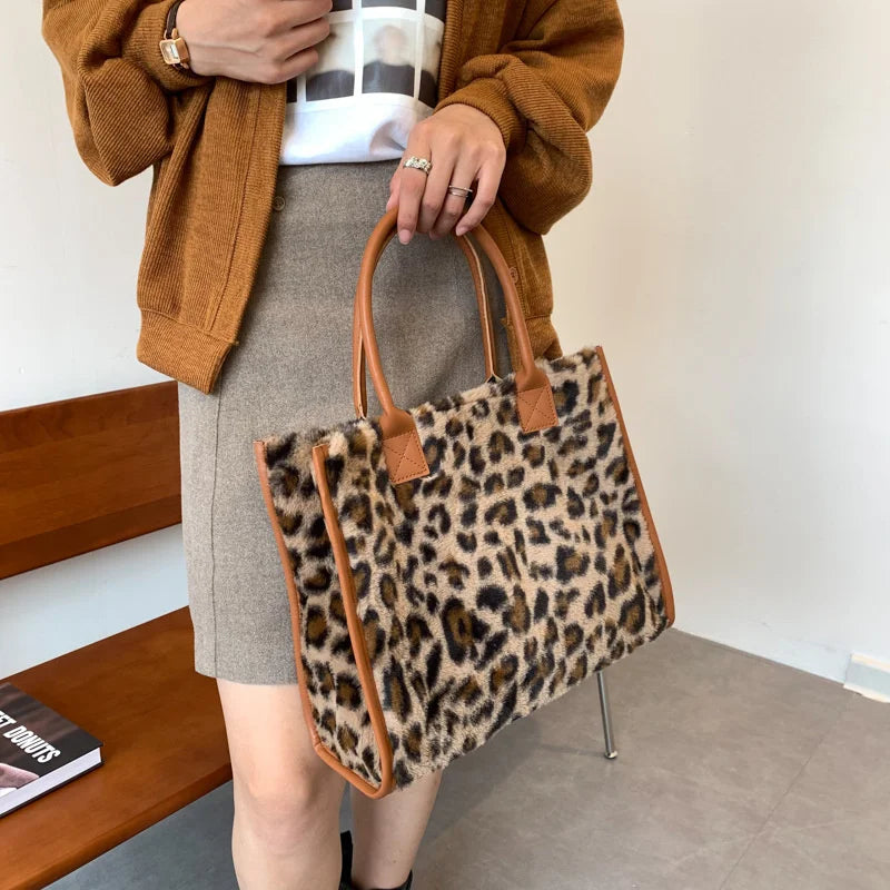 Women Soft Plush Hand Bag New Winter Leopard Cow Print Tote Bags Female Pu Leather Underarm Bags Furry Fluffy Shoulder Bag