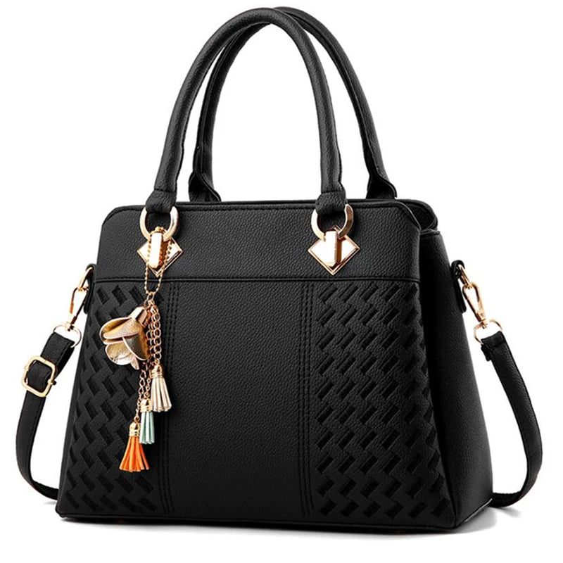 Designer Luxury Handbag Women Crossbody Bag with tassel hanging Large Capacity Female Shoulder Bags Embroidery Tote Sac A Main