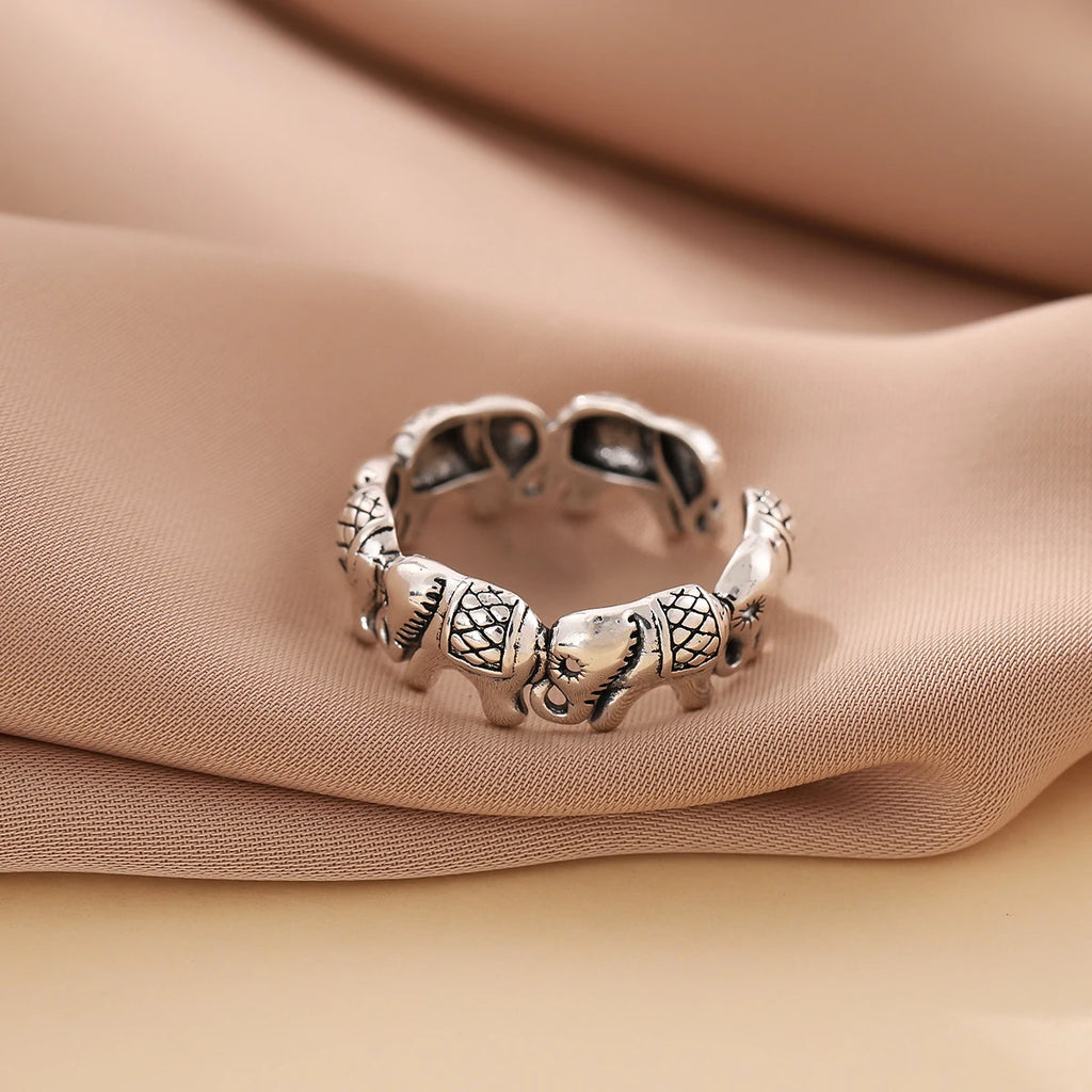 925 Sterling Silver Jewelry Personality Elephant Group Exquisite Opening Rings  R202
