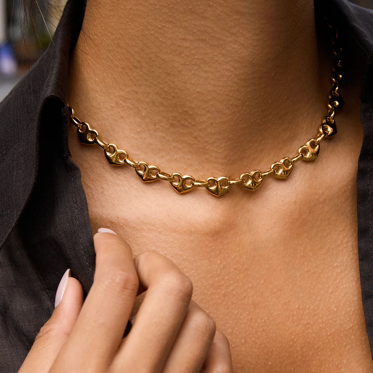 Uworld Simple Classic 18K Gold Color Plated Stainless Steel Heart-Shaped Buckle Necklace Stacked Circular Buckle Necklaces Diffe